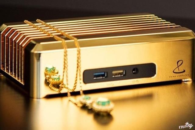 史上最贵的游戏电脑!纯白金打造,配置却低到跑
