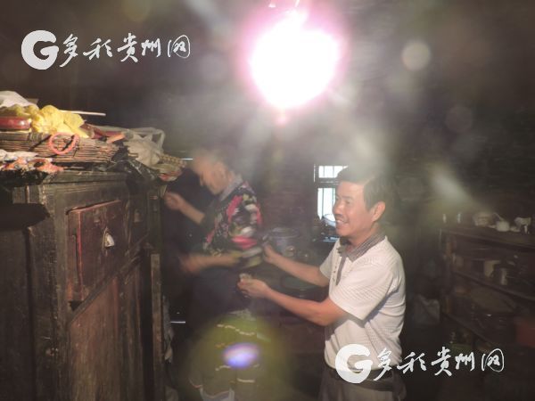 【中国梦·践行者】倪裔豹:在苗寨撒下脱贫的种子 【中国梦·践行者】倪裔豹:在苗寨撒下脱贫的种子