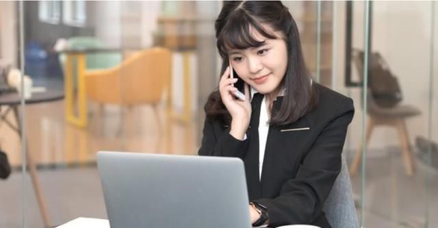 女生一般做什么工作年薪有10万+?颜值和能力