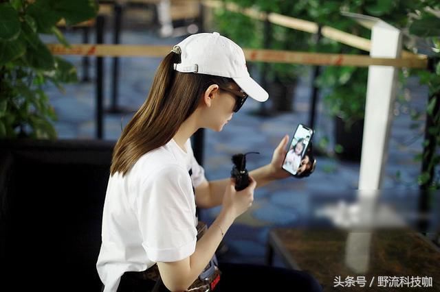 苹果:比蓝牙强一百倍的传送方式,iPhone自带搭