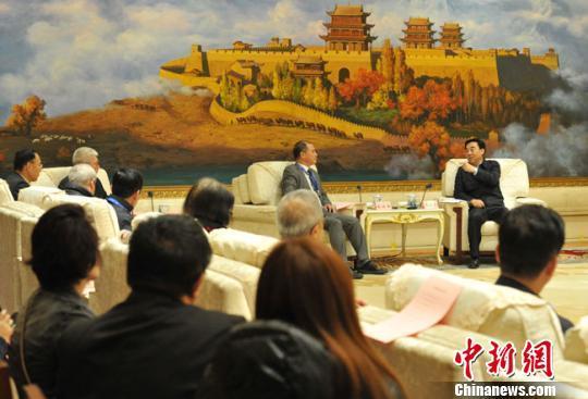 甘肃邀请40家海外华文媒体实地走访 耳闻目睹“如意甘肃”(图1) 甘肃邀请40家海外华文媒体实地走访 耳闻目睹“如意甘肃”(图1)