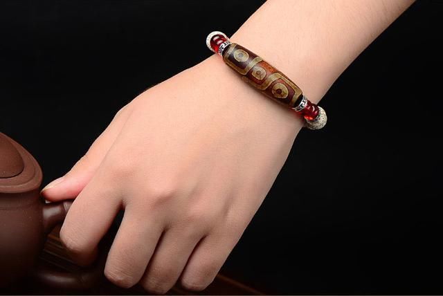 别怨男人不顾家,家里的风水影响感情,看女人怎