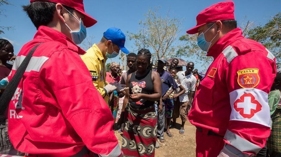 中国救援队在莫桑比克展开医疗救助行动