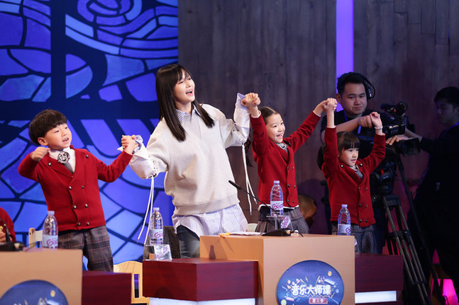 《音乐大师课》热播 谭维维克服恐惧守护爱