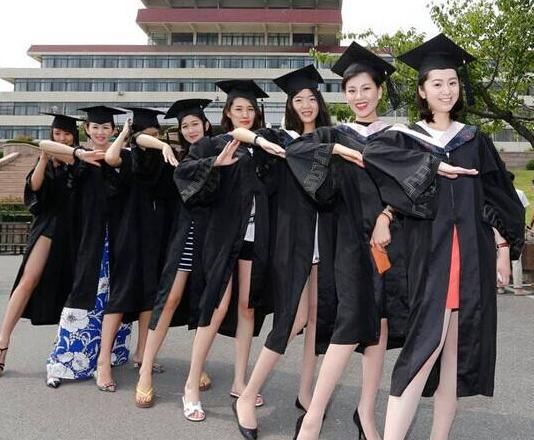 专科生到底算不算大学生?说出来你都不一定