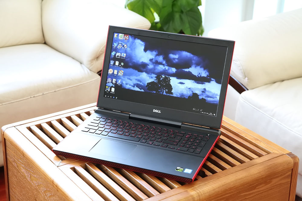 2017热销游戏本横评之戴尔灵越游匣Master