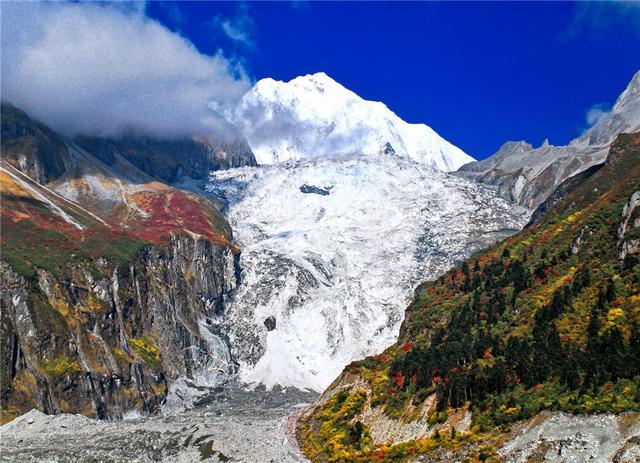 1就是明确打造海螺沟国际山地休闲度假旅游最佳目的地这一发展目标;2