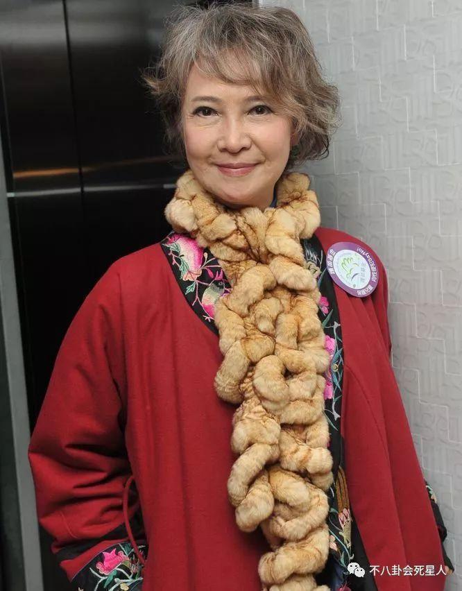 她天生失聪却多次获封影后 晚年竟向那英张惠