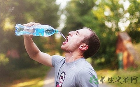 血糖高手脚会发麻吗