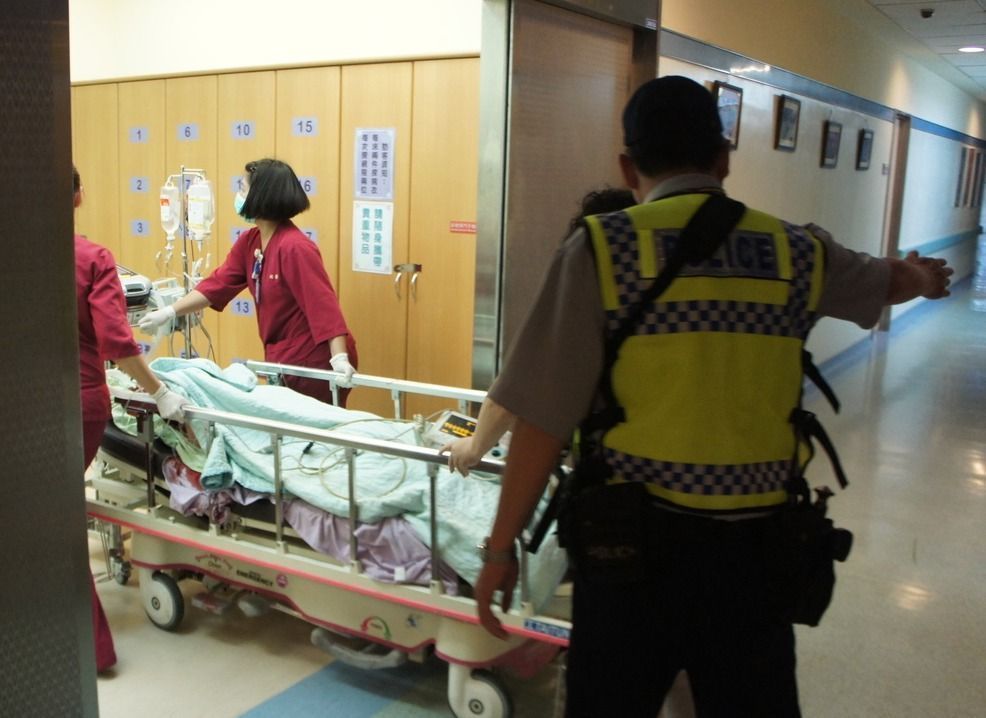 台男子枪杀3人后自杀未遂 系经急救恢复生命迹象 台男子枪杀3人后自杀未遂 系经急救恢复生命迹象