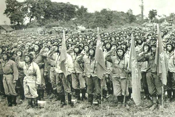 此人客观评价: 邓小平决定打对越自卫反击战的