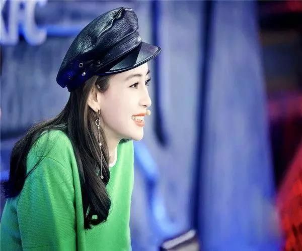 《机器人争霸》PK《这就是铁甲》两档综艺到