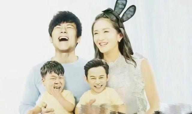 张杰朋友圈晒双胞胎女儿照片让人捧腹, 买菜偷