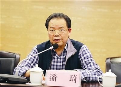 2018广西省最有钱的10个人,冯小华75亿元成首