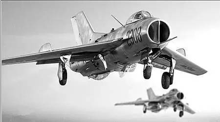 歼5-新中国的第一架喷气式战斗机