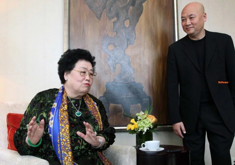 西游记唐僧扮演者迟重瑞近照曝光 与妻子结婚