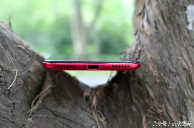 2000元选哪款手机最好?四款超越同价位配置的