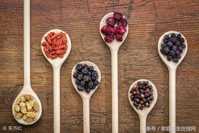 黑枸杞有什么好处?黑枸杞泡水有什么禁忌?