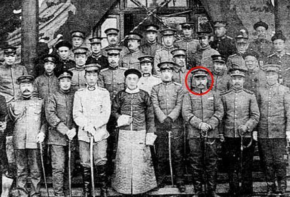 他为过把总统瘾搞得声名狼藉,被后人咒骂近百年却没有当汉奸