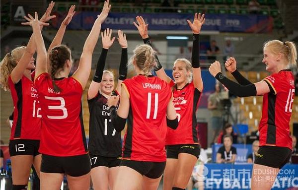 中国女排VS德国 2018世界女排联赛首战德国主