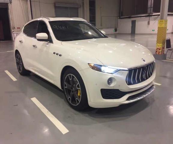 17款玛莎拉蒂莱万特迷人声浪动感车身溜背设计引领车界时尚