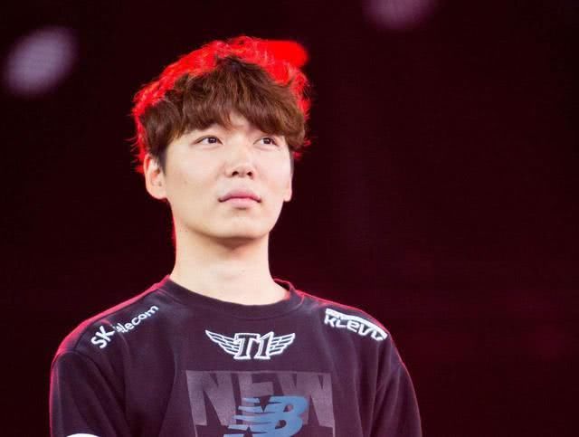 marin排位安慰faker,网友:抢我恩静就算了还抢