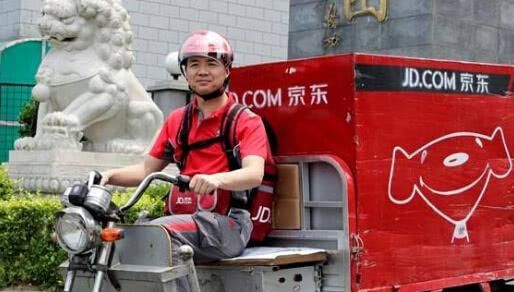 京东突然宣布新决定!快递业将颠覆,网友:顺丰再