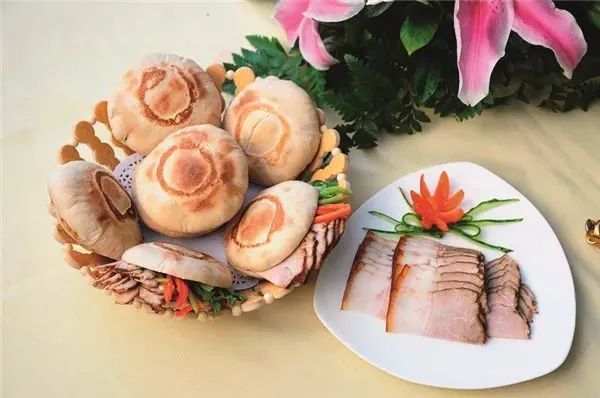 舌尖非遗|“打”出来的延庆火勺 外酥里嫩香味浓_北京时间
