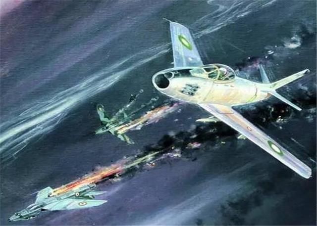 30秒击落5架敌机,巴铁飞行员英勇战史,4架印度