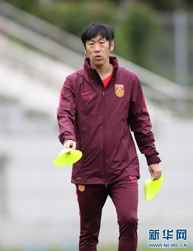 国足预计首发:郑智回撤后防线 郜林武磊双箭头