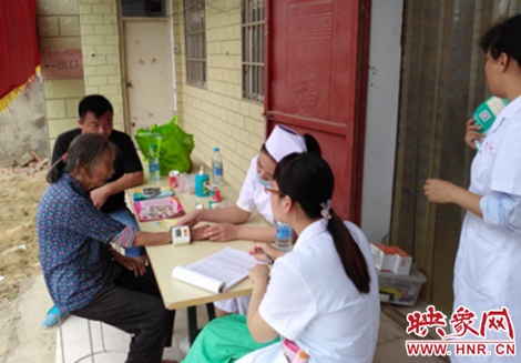 中牟县第二人民医院到西陶村开展义诊送健康活
