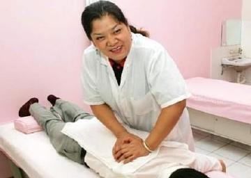 凄惨!奥运冠军退役后失业有遭丈夫抛弃,儿子失