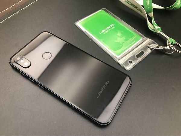 国产模仿苹果X真机图流出:5.85寸+6GB+P40处