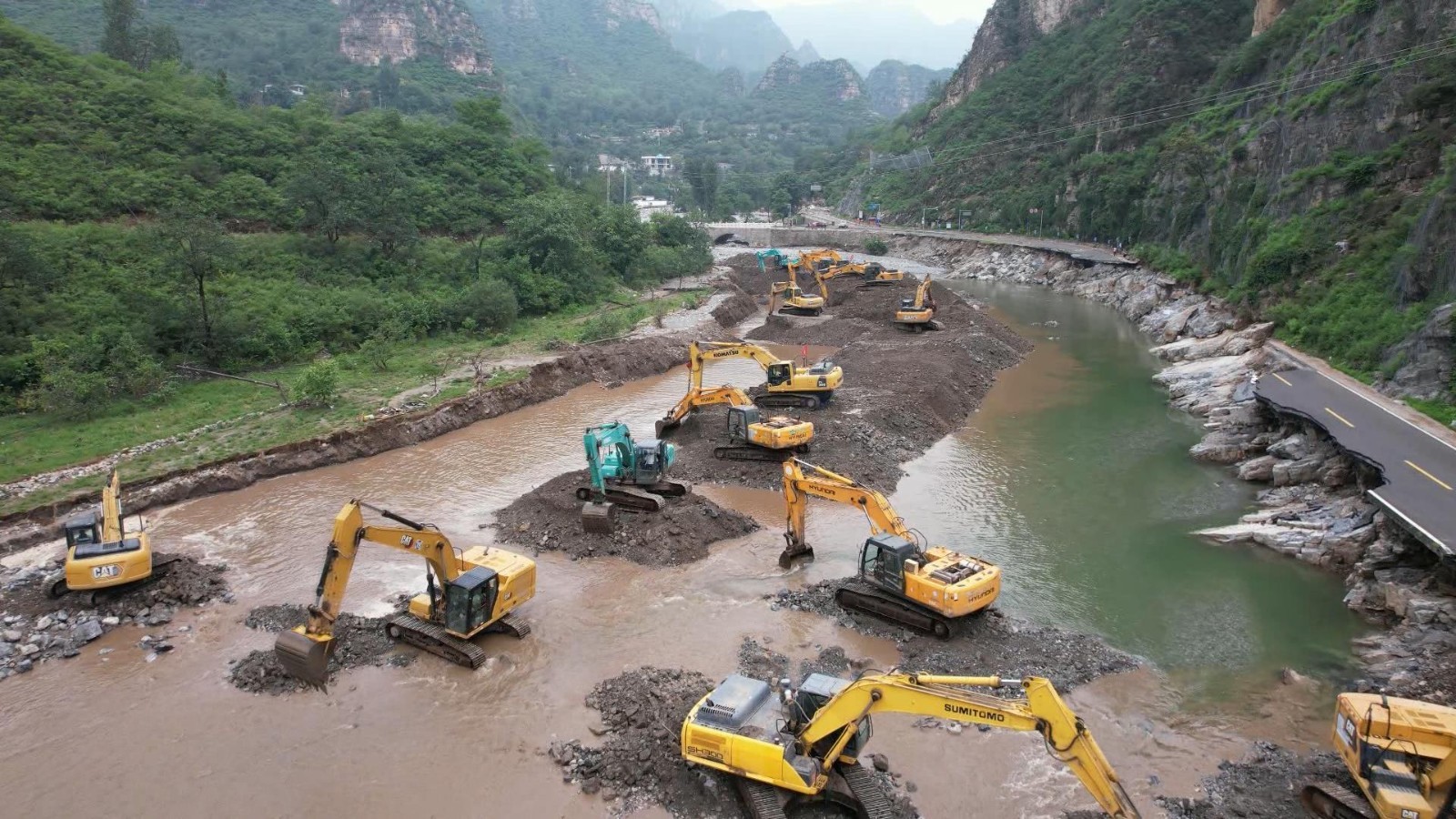 房山十渡镇:万众一心共克时艰全力投入灾后重建工作_北京时间