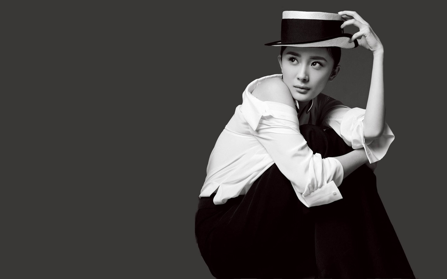 看了章子怡、杨幂的丑照,才知道不怕老的女人