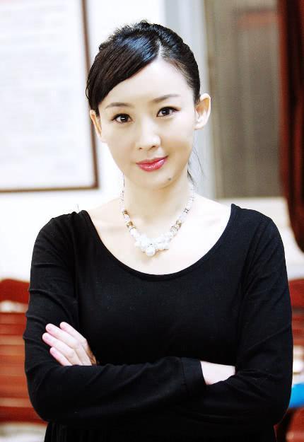 买红妹18岁女儿,前夫孙楠基因太强大,眼睛嘴巴一个样