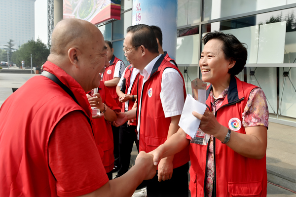 阳泉市政协摄影学会举办纪念改革开放40周年