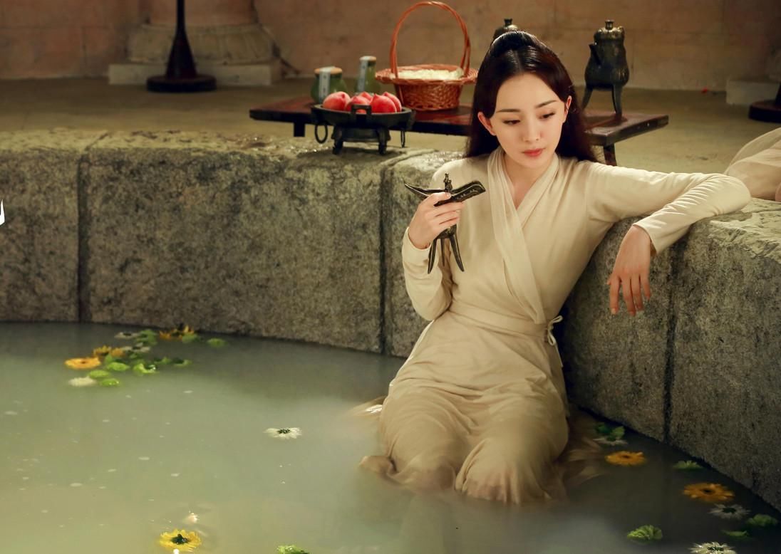 这是大幂幂最想毁掉的照片,刘恺威花钱都买不