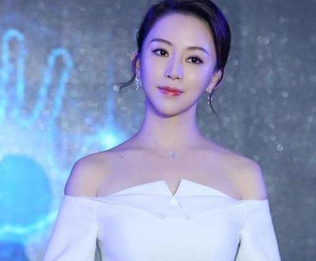 九球天后潘晓婷世界排名被取消?网友:就会欺