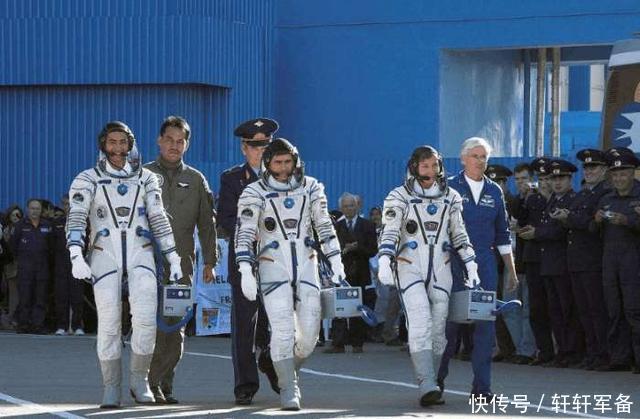 各国宇航员待遇,美国是200万,俄罗斯是6万,我国
