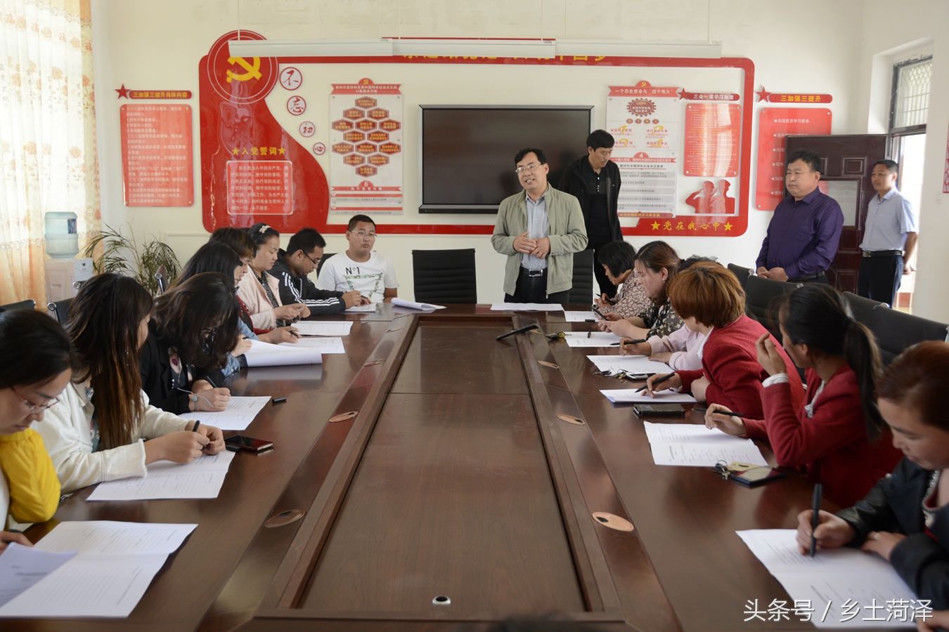 菏泽市教育局到都司镇专题调研农村学校办学质
