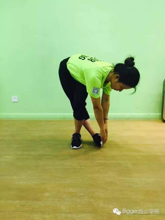 膝盖内侧疼不一定是半月板受伤!膝关节常见跑