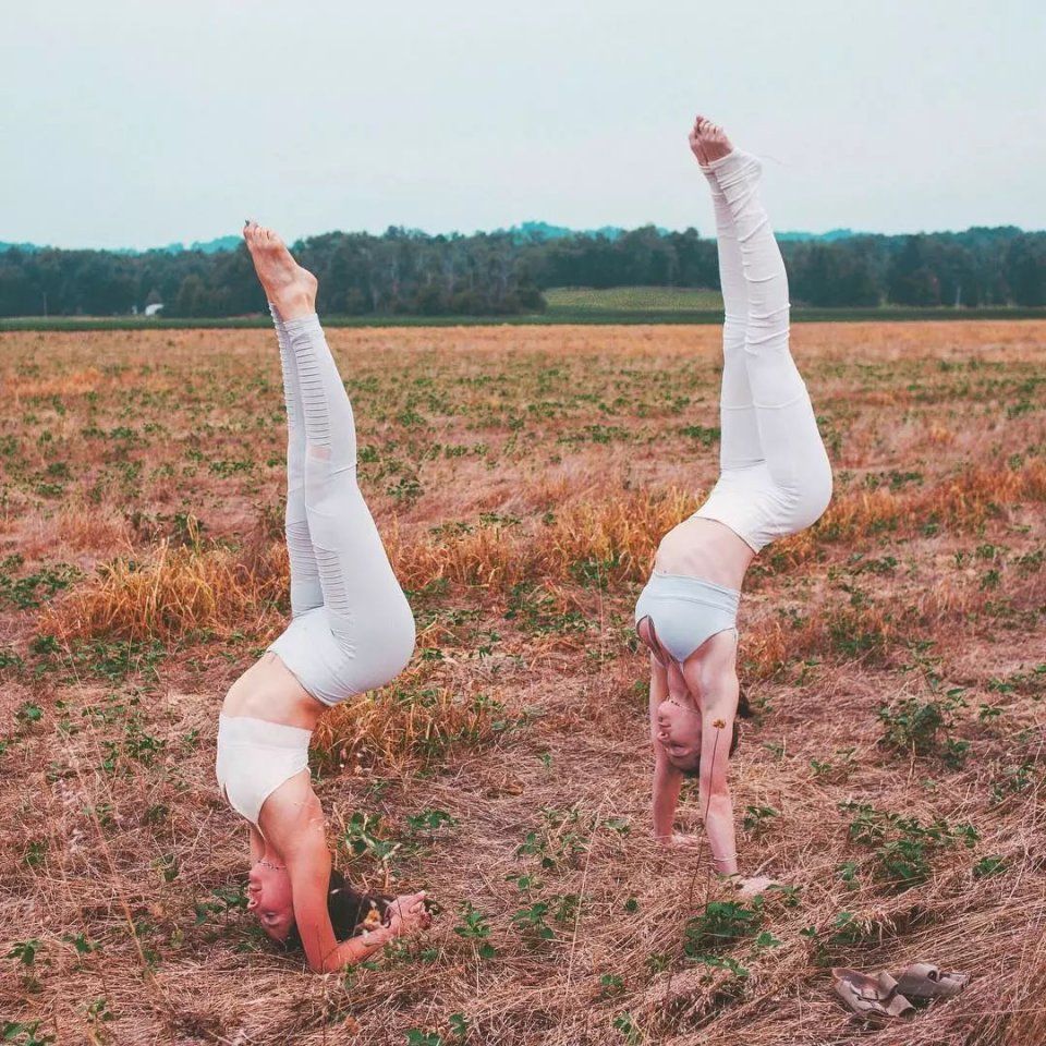 想知道这么美的身材怎么练?瑜伽塑形,还能有好