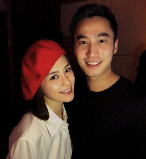 婚期定了!阿娇穿婚纱笑的捂嘴都藏不住,网友担