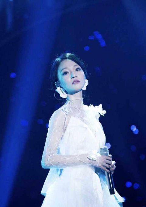 张韶涵会翻红!预言家莫小棋预测这一次又准了