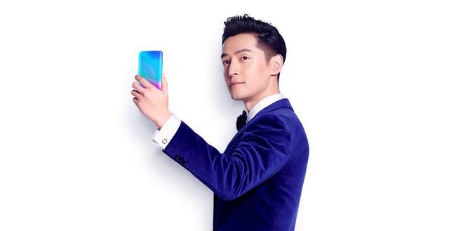 华为荣耀10背面渲染图曝光 玻璃材质 + 双色渐