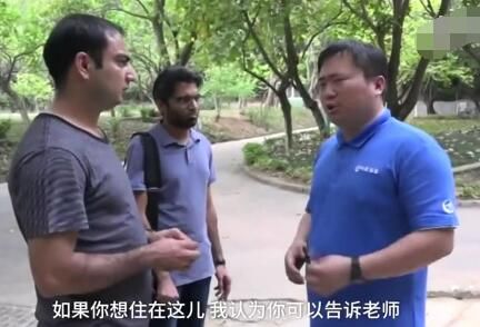 保安苦学外语全英文发朋友圈,曾因学历低错失