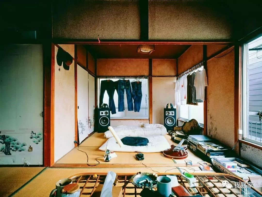 这个日本男人花了一年时间拍了28家情人旅馆