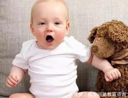 宝宝积食的8个表现,宝妈月嫂都收藏了!