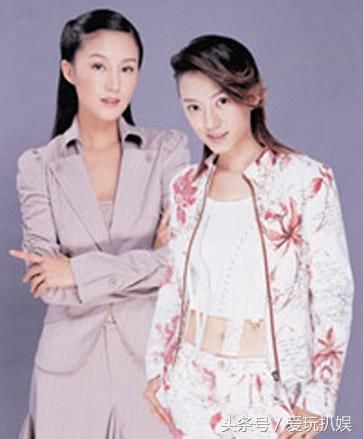 鲍莉姐妹花,一位嫁给初恋被宠22年,一位相恋一